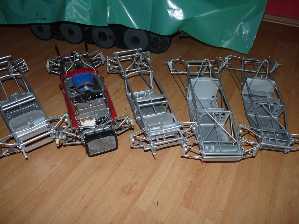 FERRARI 156 Itálie 1961 (Plná velikost v novém okně) FERRARI 156 Itálie 1961