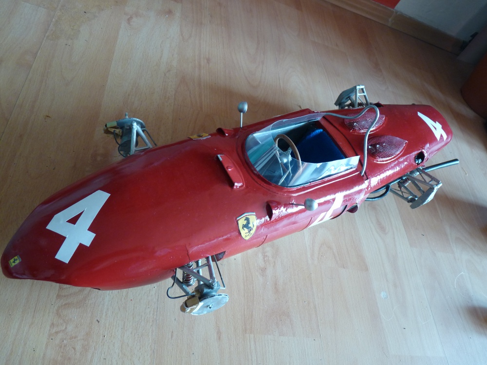 FERRARI 156 Itálie 1961 (Plná velikost v novém okně) FERRARI 156 Itálie 1961