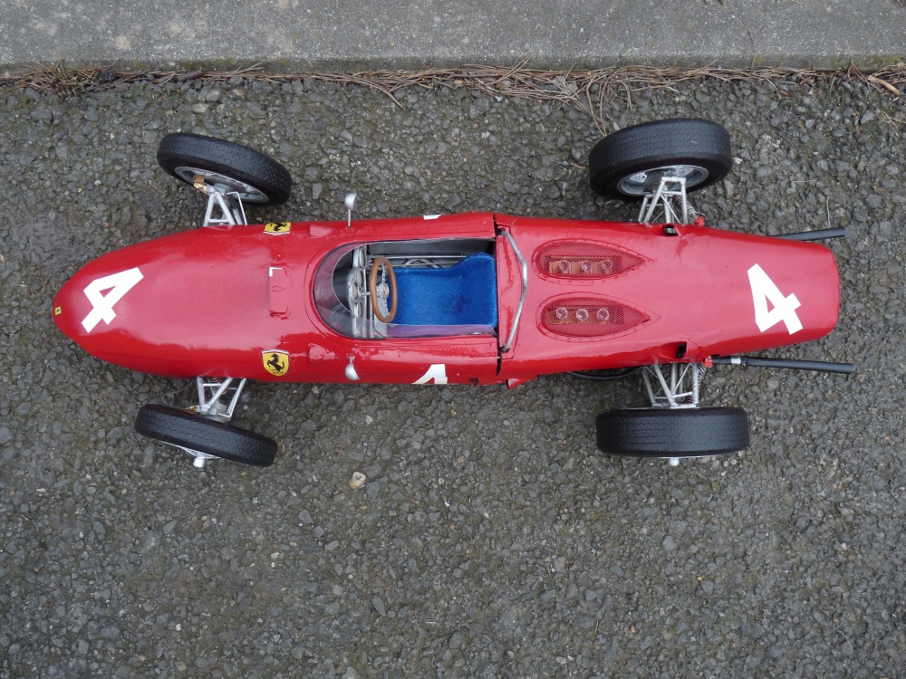 FERRARI 156 Itálie 1961 (Plná velikost v novém okně) FERRARI 156 Itálie 1961