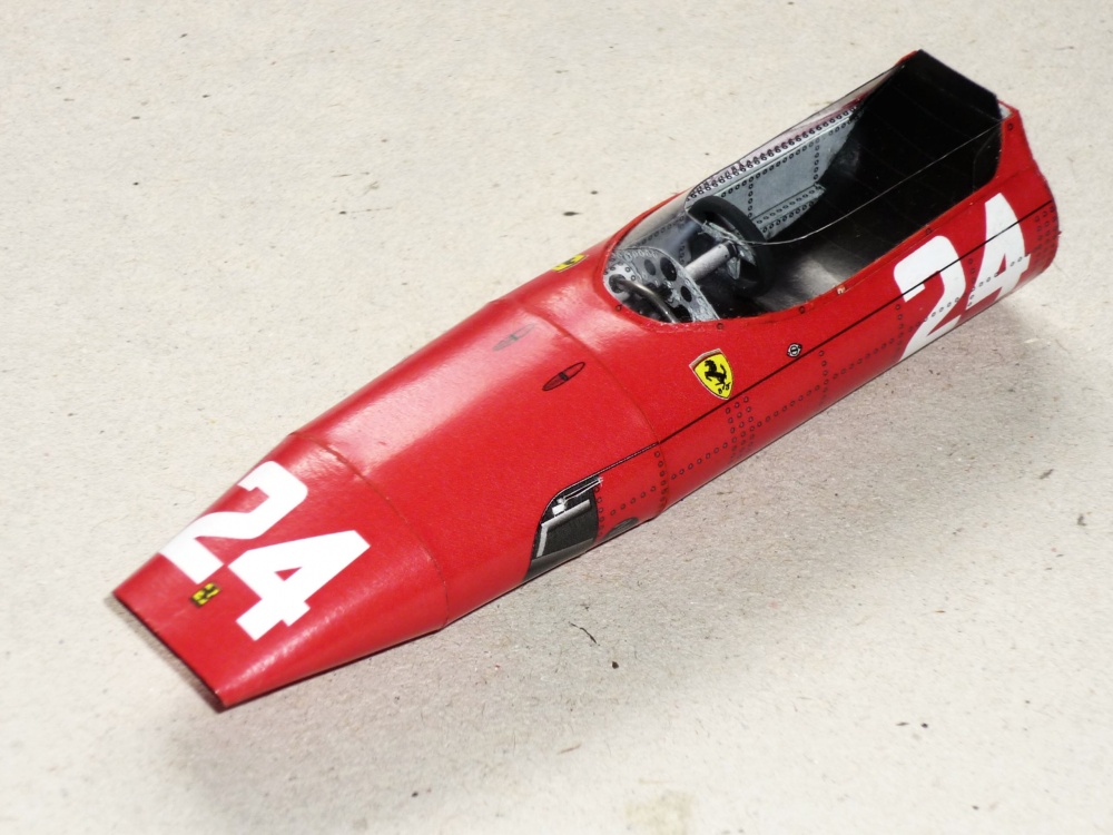 Ferrari 158 - John Surtees - GP Francie 1964 (Plná velikost v novém okně) Ferrari 158 - John Surtees - GP Francie 1964