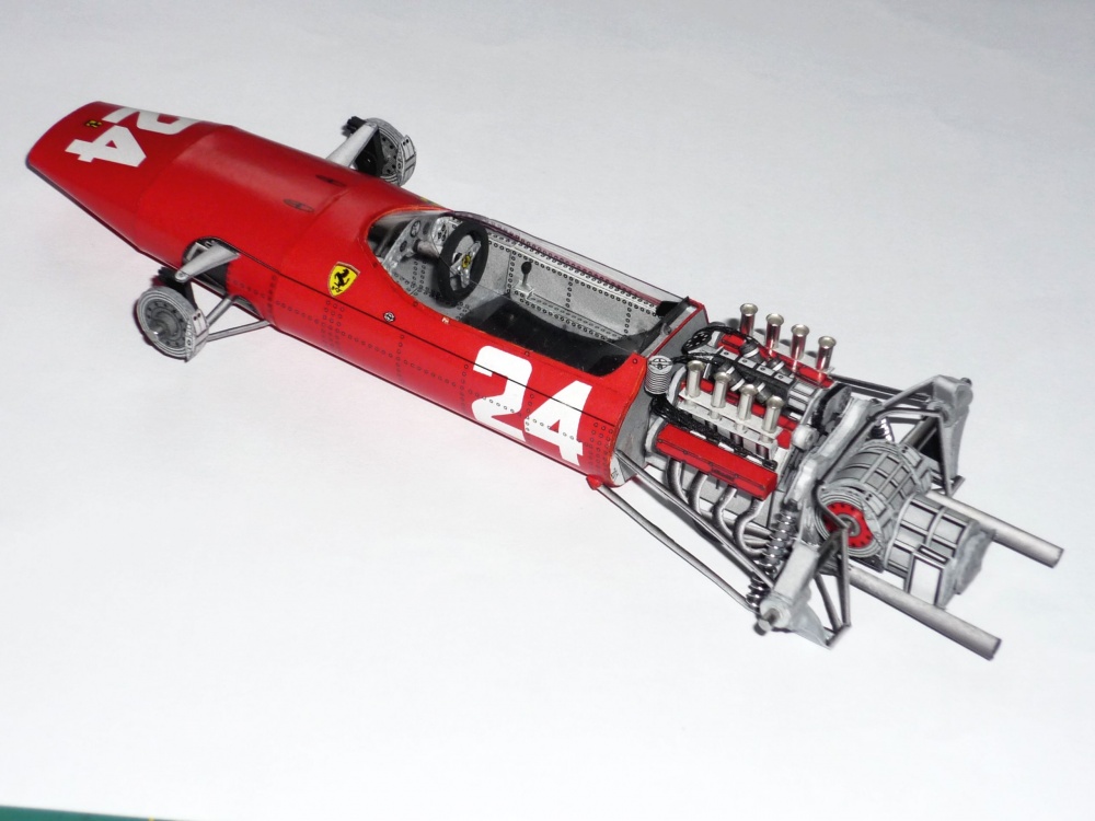 Ferrari 158 - John Surtees - GP Francie 1964 (Plná velikost v novém okně) Ferrari 158 - John Surtees - GP Francie 1964