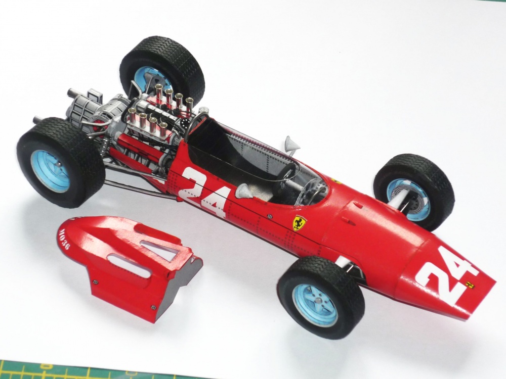 Ferrari 158 - John Surtees - GP Francie 1964 (Plná velikost v novém okně) Ferrari 158 - John Surtees - GP Francie 1964