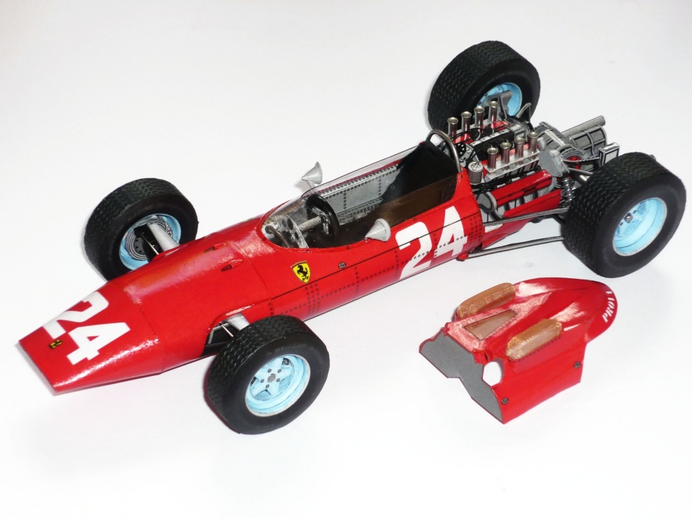 Ferrari 158 - John Surtees - GP Francie 1964 (Plná velikost v novém okně) Ferrari 158 - John Surtees - GP Francie 1964