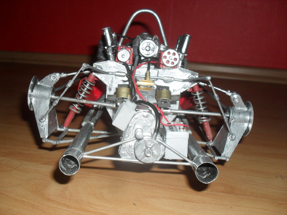 258045