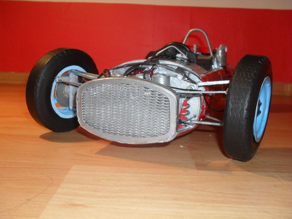 Ferrari 158 vers.A Itálie 1964 (Plná velikost v novém okně) Ferrari 158 vers.A Itálie 1964