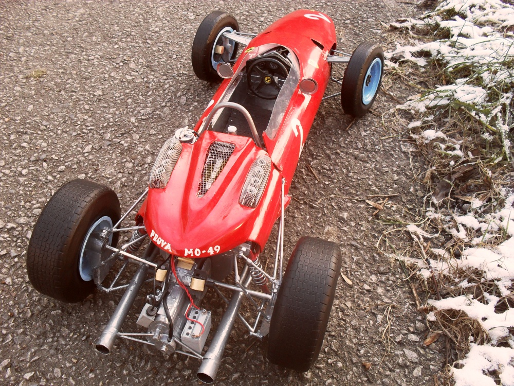 Ferrari 158 vers.A Itálie 1964 (Plná velikost v novém okně) Ferrari 158 vers.A Itálie 1964