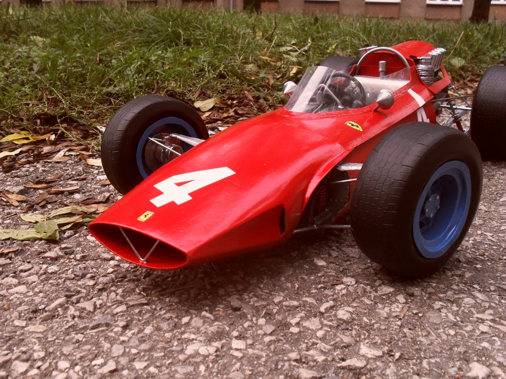 Ferrari 158 vers.B Holandsko 1965 (Plná velikost v novém okně) Ferrari 158 vers.B Holandsko 1965
