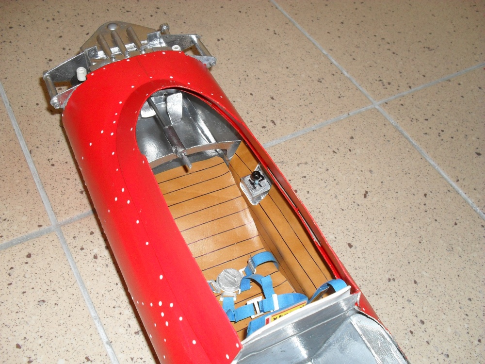 Ferrari 312 tipo 607B - Francie 1968 (Plná velikost v novém okně) Ferrari 312 tipo 607B - Francie 1968