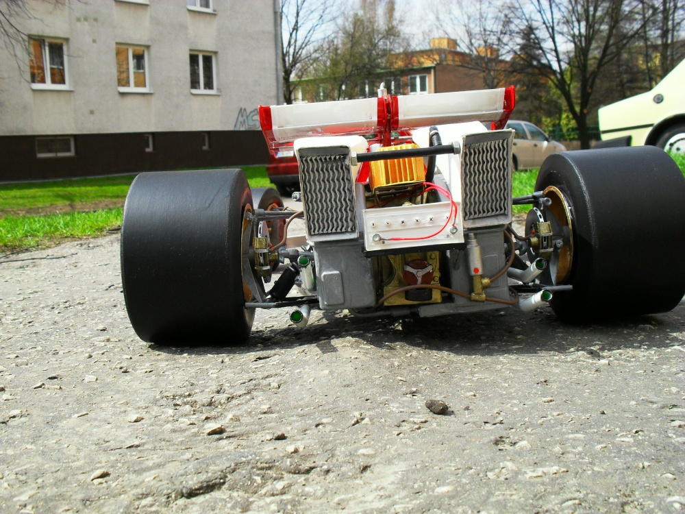 158752