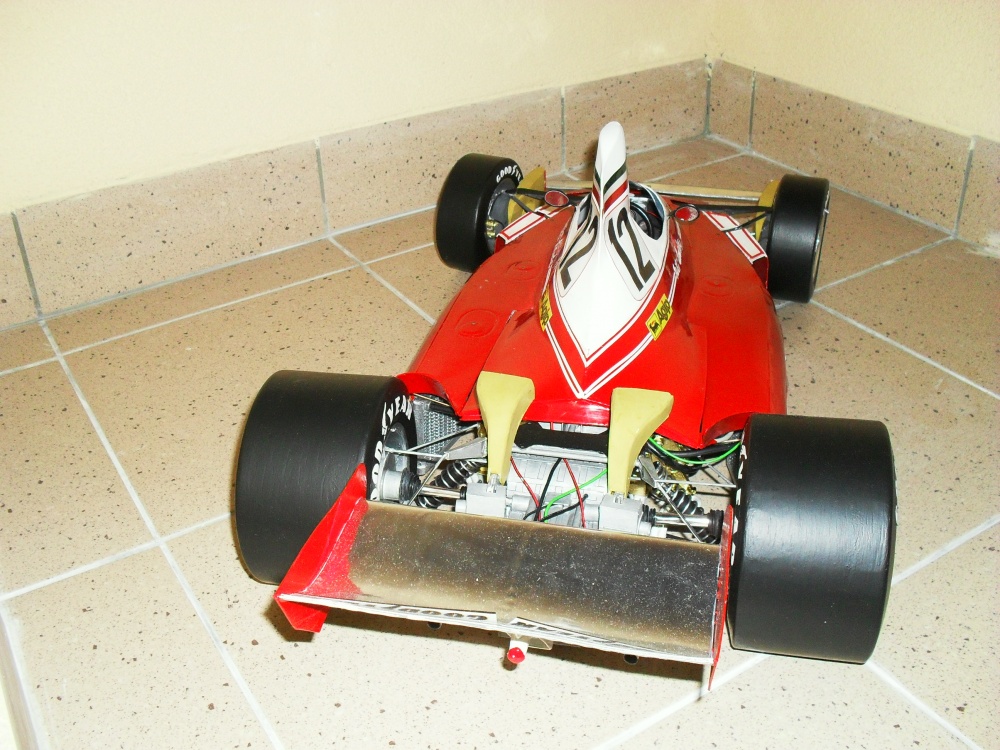 FERRARI 312 T Monako 1975 (Plná velikost v novém okně) FERRARI 312 T Monako 1975