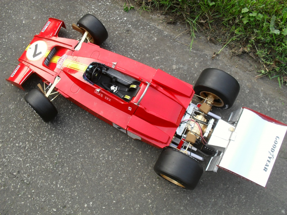 Ferrari 312 B3 vers.A GP ©panělska 1973 (Plná velikost v novém okně) Ferrari 312 B3 vers.A GP ©panělska 1973