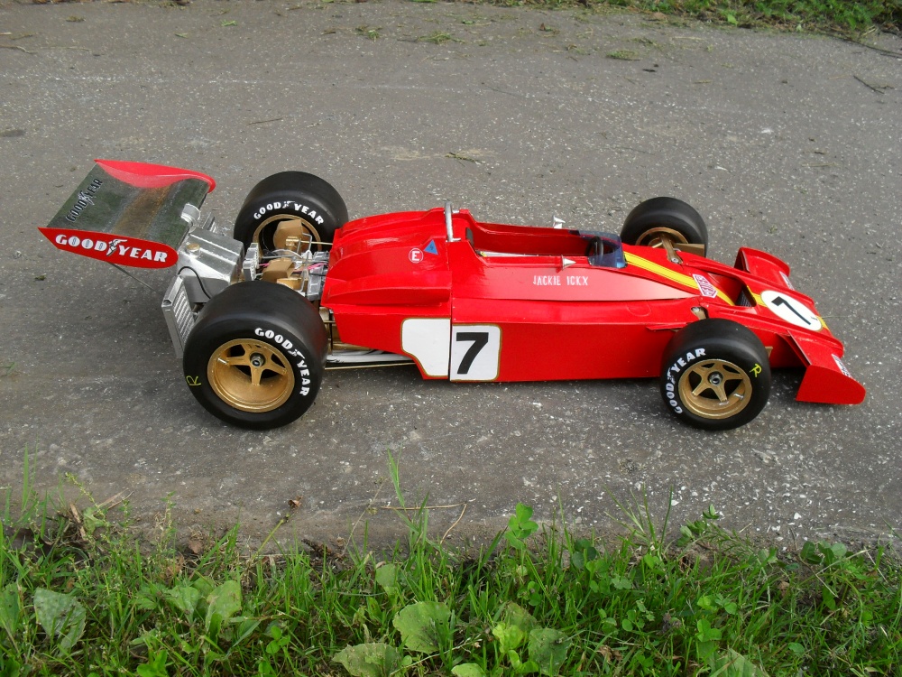 Ferrari 312 B3 vers.A GP ©panělska 1973 (Plná velikost v novém okně) Ferrari 312 B3 vers.A GP ©panělska 1973