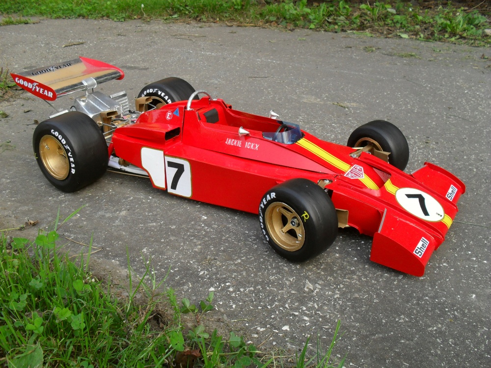 Ferrari 312 B3 vers.A GP ©panělska 1973 (Plná velikost v novém okně) Ferrari 312 B3 vers.A GP ©panělska 1973