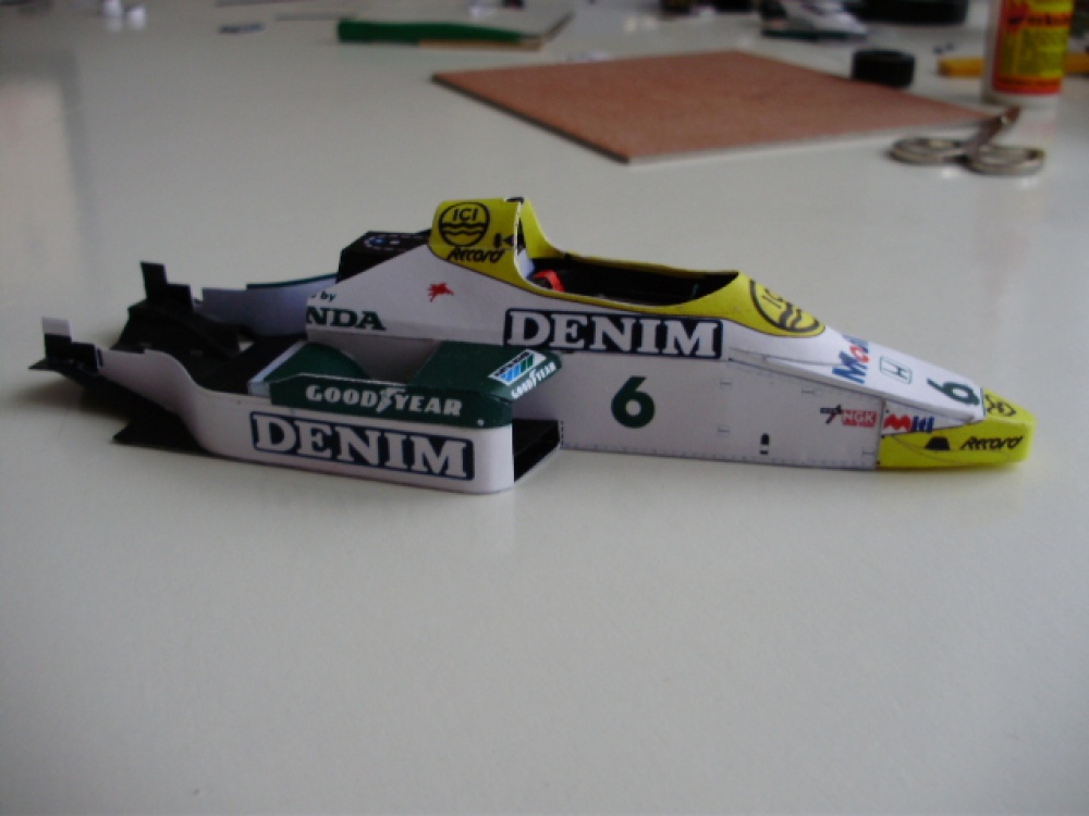 Williams FW 09B Honda,1984,K.Rosberg (Plná velikost v novém okně) Williams FW 09B Honda,1984,K.Rosberg