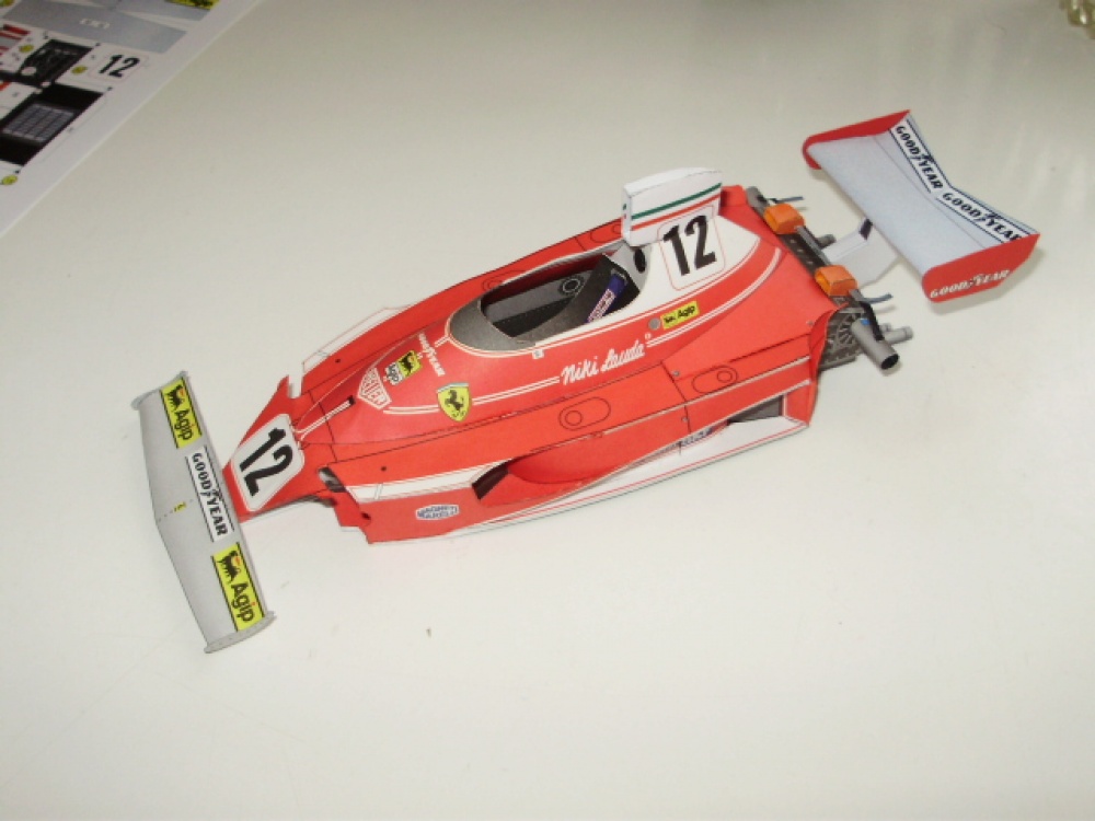 Ferrari 312T , 1:24 , cca 1:18 (Plná velikost v novém okně) Ferrari 312T , 1:24 , cca 1:18