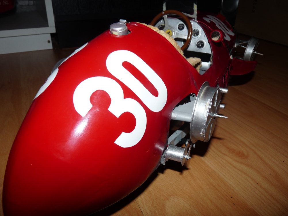 Ferrari 500 F2 1953 (Plná velikost v novém okně) Ferrari 500 F2 1953