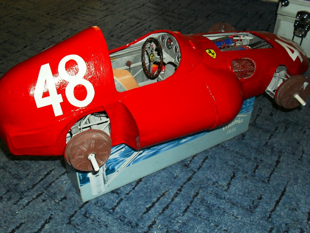 118563