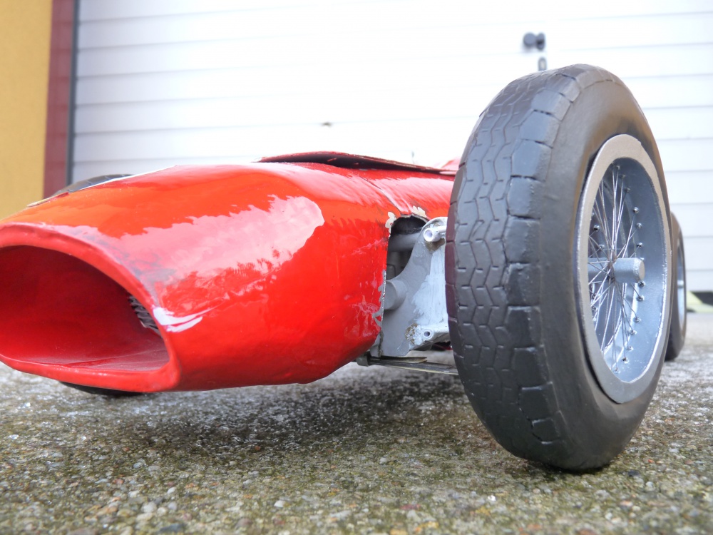 Ferrari 555 Supersquallo - Monako 1955 (Plná velikost v novém okně) Ferrari 555 Supersquallo - Monako 1955