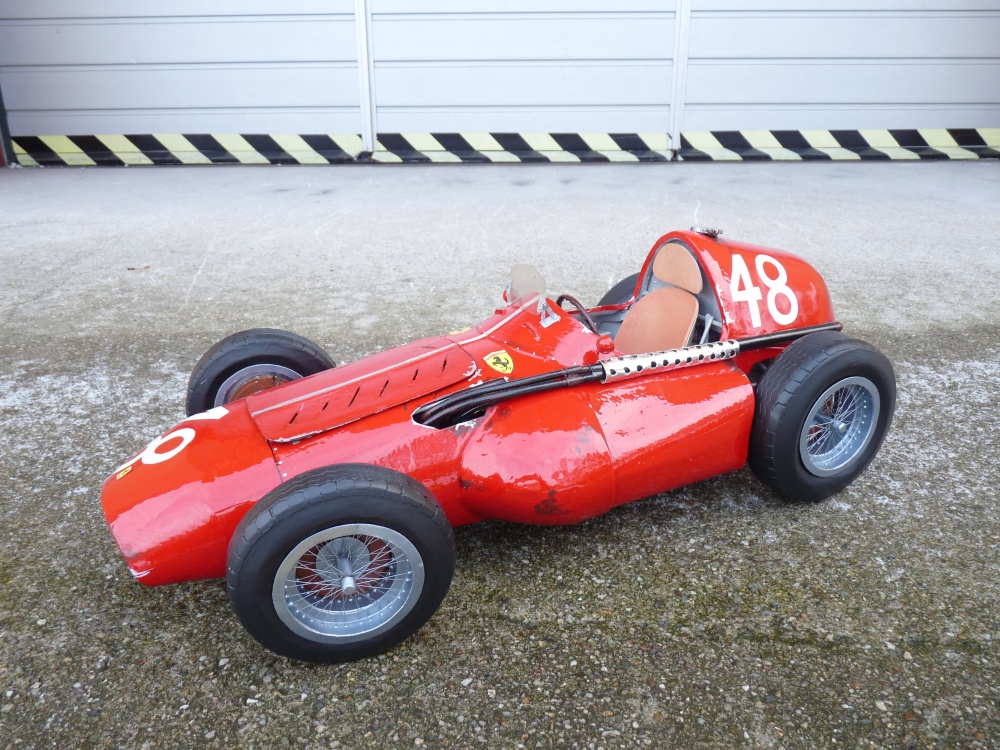 Ferrari 555 Supersquallo - Monako 1955 (Plná velikost v novém okně) Ferrari 555 Supersquallo - Monako 1955