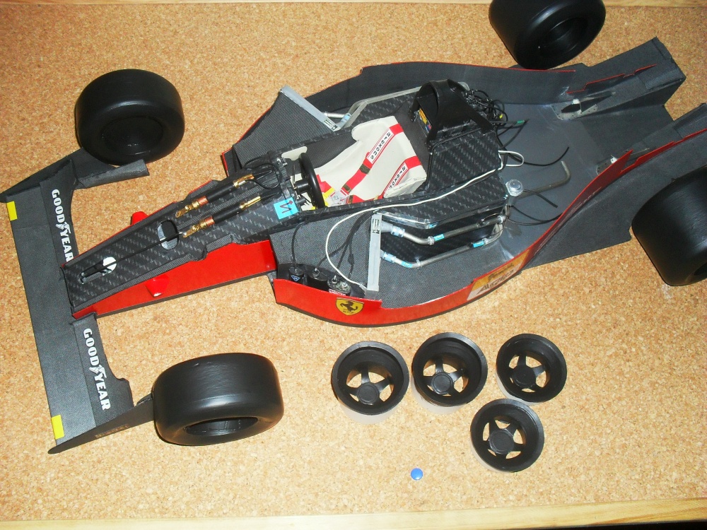 FERRARI 641 Japonsko 1990 (Plná velikost v novém okně) FERRARI 641 Japonsko 1990