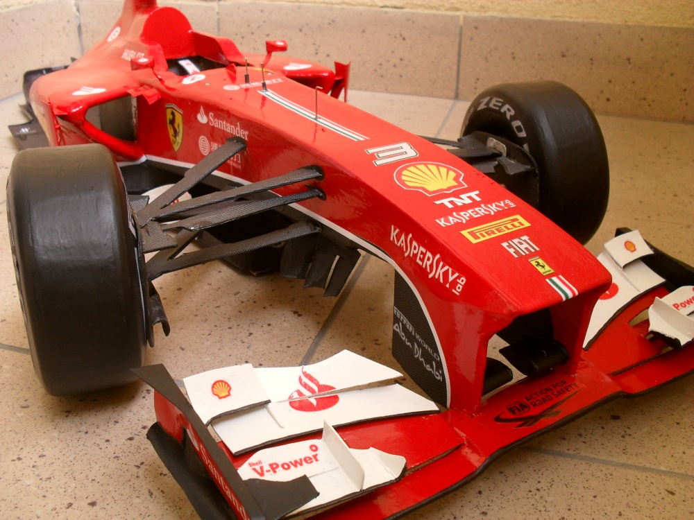Ferrari F 138 Čína 2013 (Plná velikost v novém okně) Ferrari F 138 Čína 2013