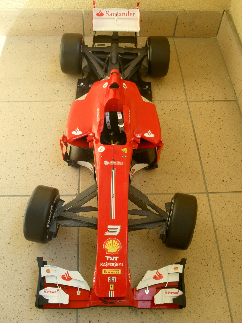 Ferrari F 138 Čína 2013 (Plná velikost v novém okně) Ferrari F 138 Čína 2013