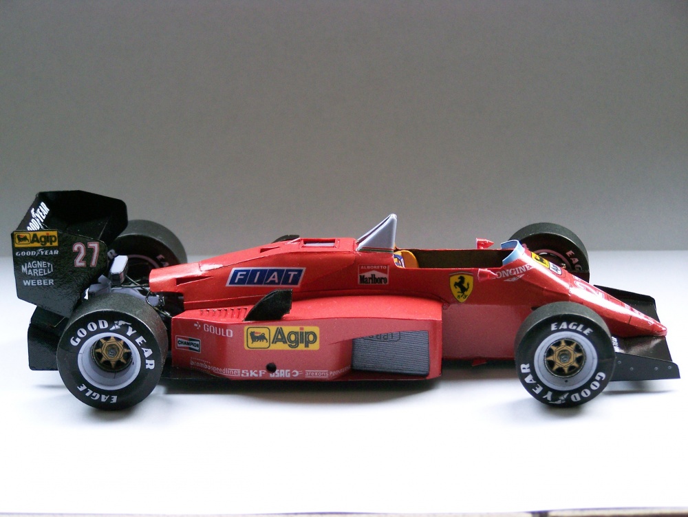Ferrari 156/85 (Plná velikost v novém okně) Ferrari 156/85