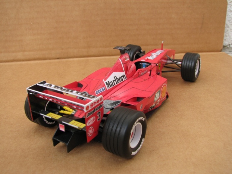 Ferrari F 2000 (Plná velikost v novém okně) Ferrari F 2000