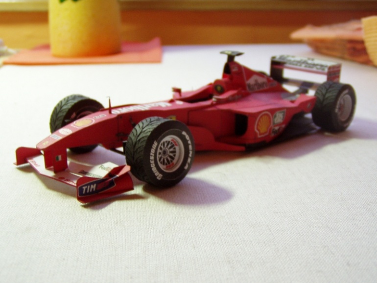 Ferrari F 2000 (Plná velikost v novém okně) Ferrari F 2000
