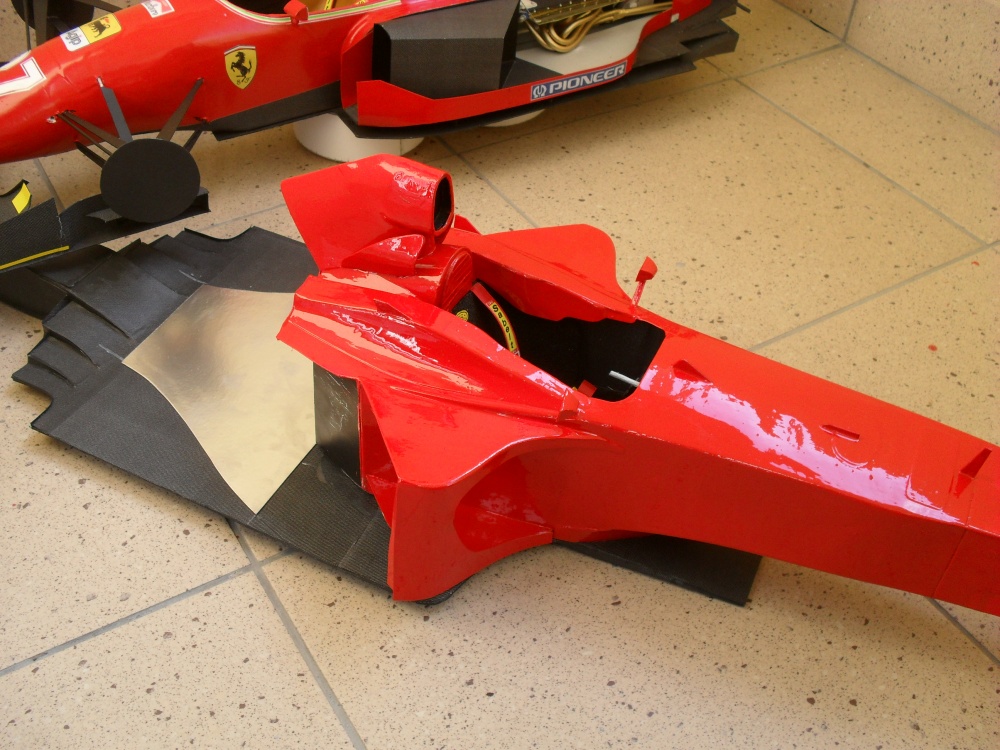 Ferrari F 2001B Itálie 2001 (Plná velikost v novém okně) Ferrari F 2001B Itálie 2001