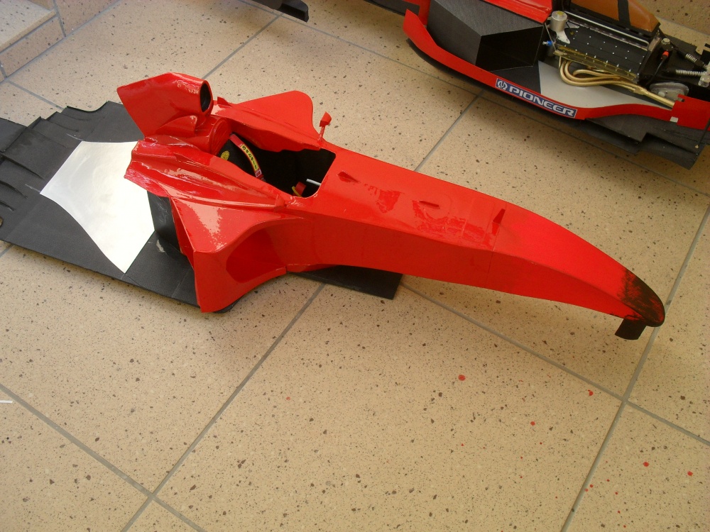 Ferrari F 2001B Itálie 2001 (Plná velikost v novém okně) Ferrari F 2001B Itálie 2001
