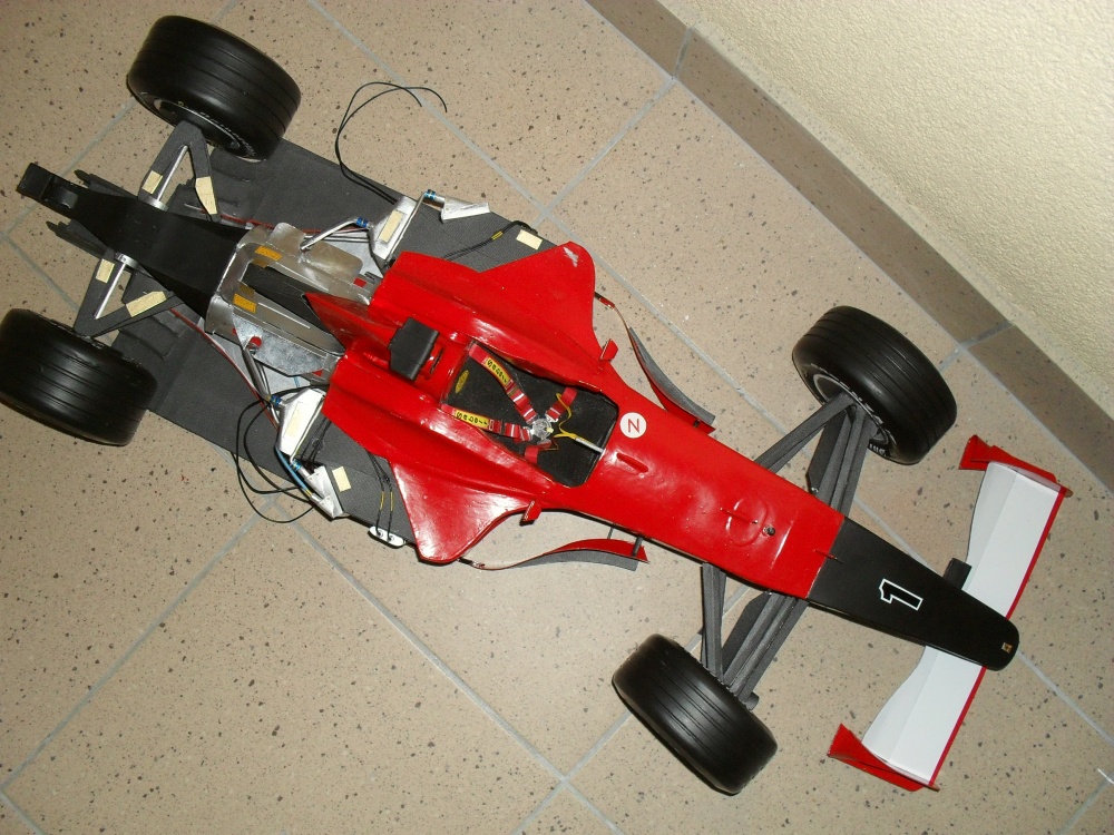 Ferrari F 2001B Itálie 2001 (Plná velikost v novém okně) Ferrari F 2001B Itálie 2001