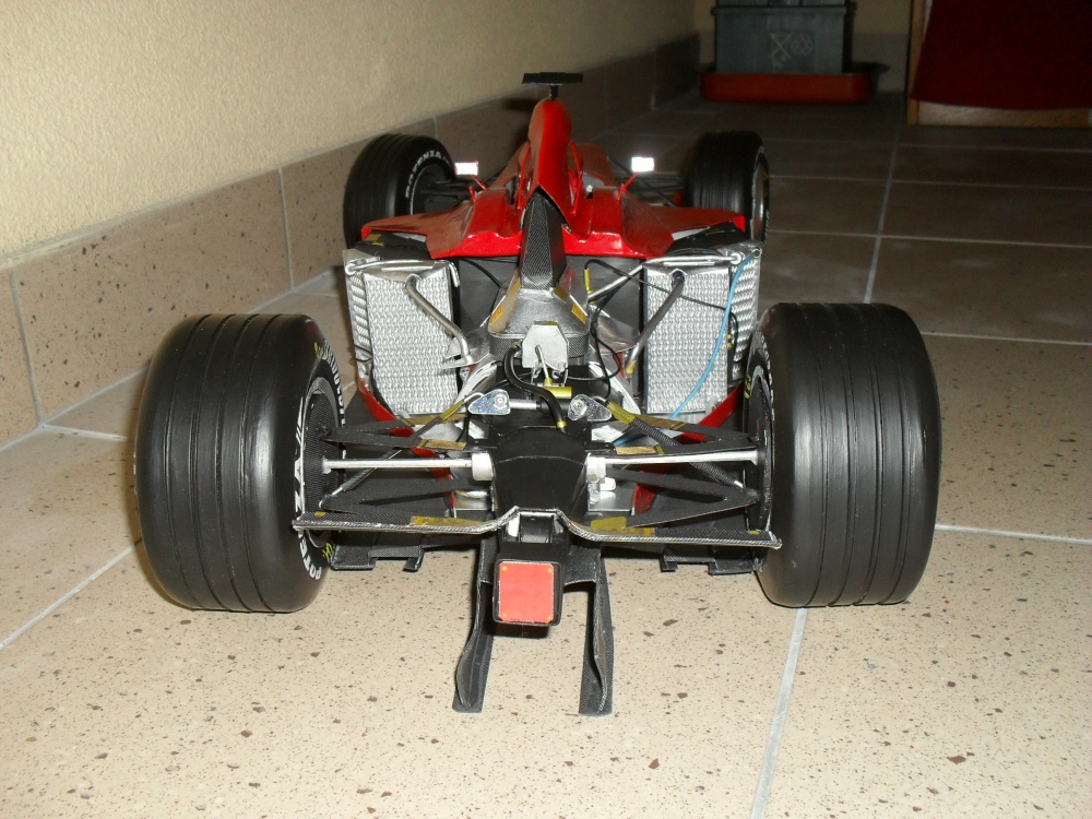 Ferrari F 2001B Itálie 2001 (Plná velikost v novém okně) Ferrari F 2001B Itálie 2001