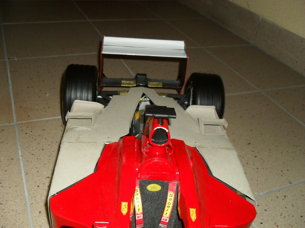 Ferrari F 2001B Itálie 2001 (Plná velikost v novém okně) Ferrari F 2001B Itálie 2001