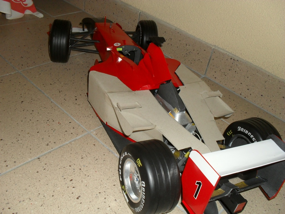 Ferrari F 2001B Itálie 2001 (Plná velikost v novém okně) Ferrari F 2001B Itálie 2001
