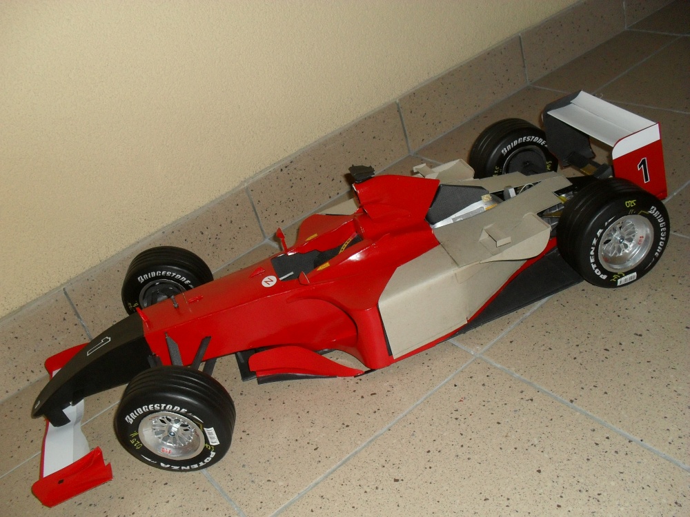 Ferrari F 2001B Itálie 2001 (Plná velikost v novém okně) Ferrari F 2001B Itálie 2001