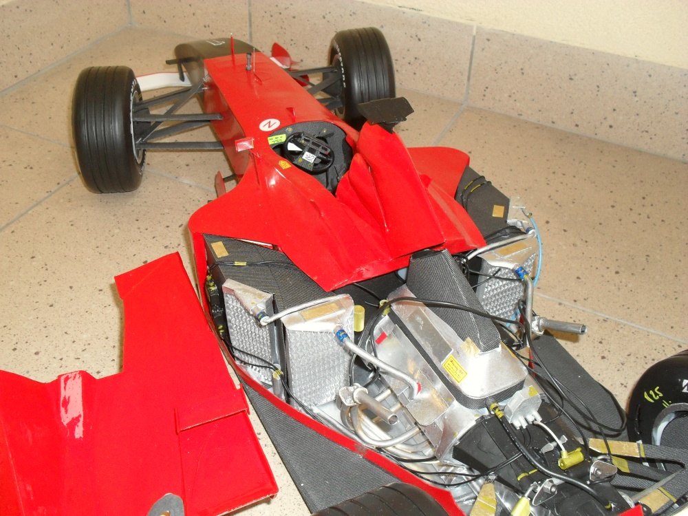 Ferrari F 2001B Itálie 2001 (Plná velikost v novém okně) Ferrari F 2001B Itálie 2001
