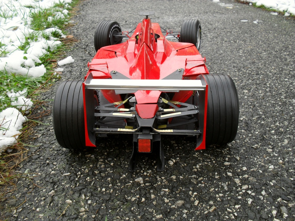 Ferrari F 2001B Itálie 2001 (Plná velikost v novém okně) Ferrari F 2001B Itálie 2001