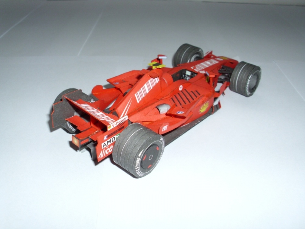 Ferrari F 2007 (Plná velikost v novém okně) Ferrari F 2007