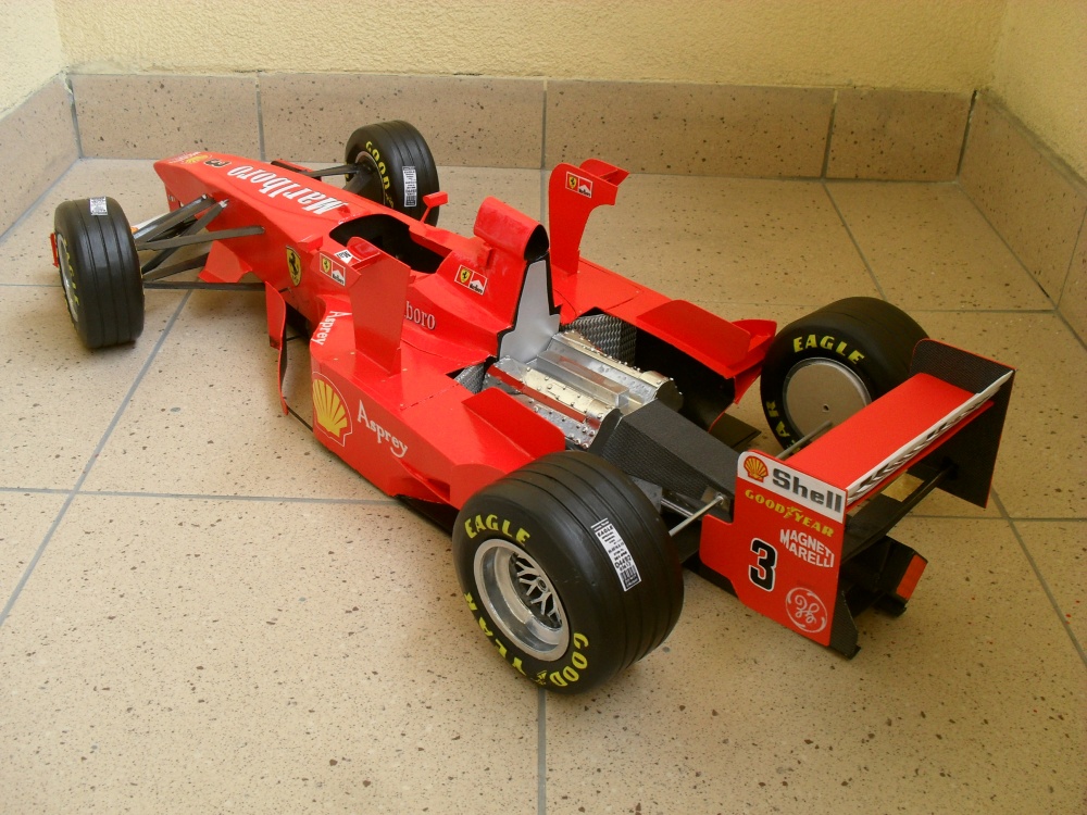 Ferrari F 300 Tower Wings - San Marino 1998 (Plná velikost v novém okně) Ferrari F 300 Tower Wings - San Marino 1998