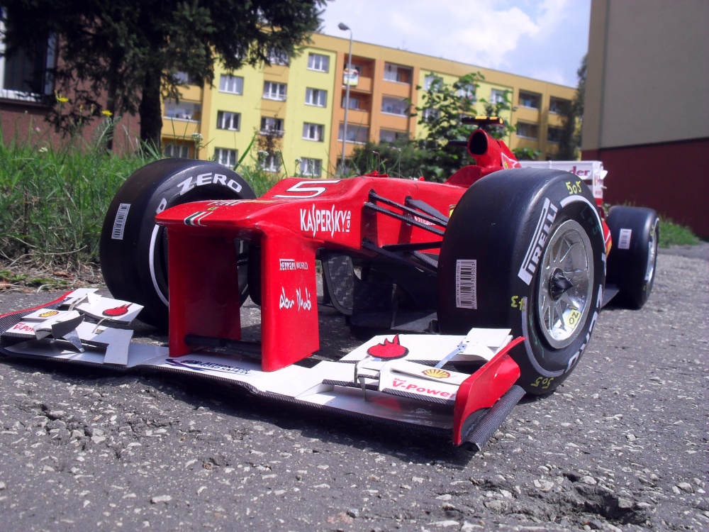 Ferrari F 2012 Malajsie 2012 (Plná velikost v novém okně) Ferrari F 2012 Malajsie 2012