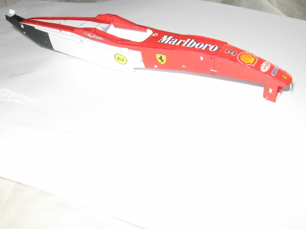 Ferrari F1-2000 (Plná velikost v novém okně) Ferrari F1-2000
