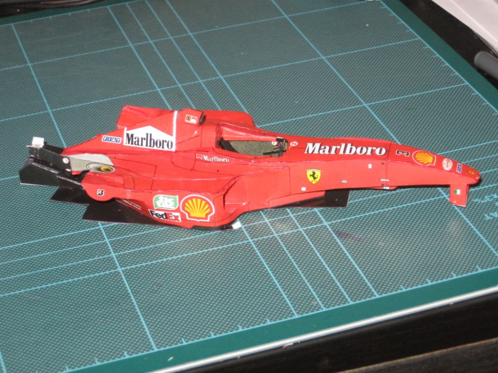 Ferrari F1-2000 (Plná velikost v novém okně) Ferrari F1-2000