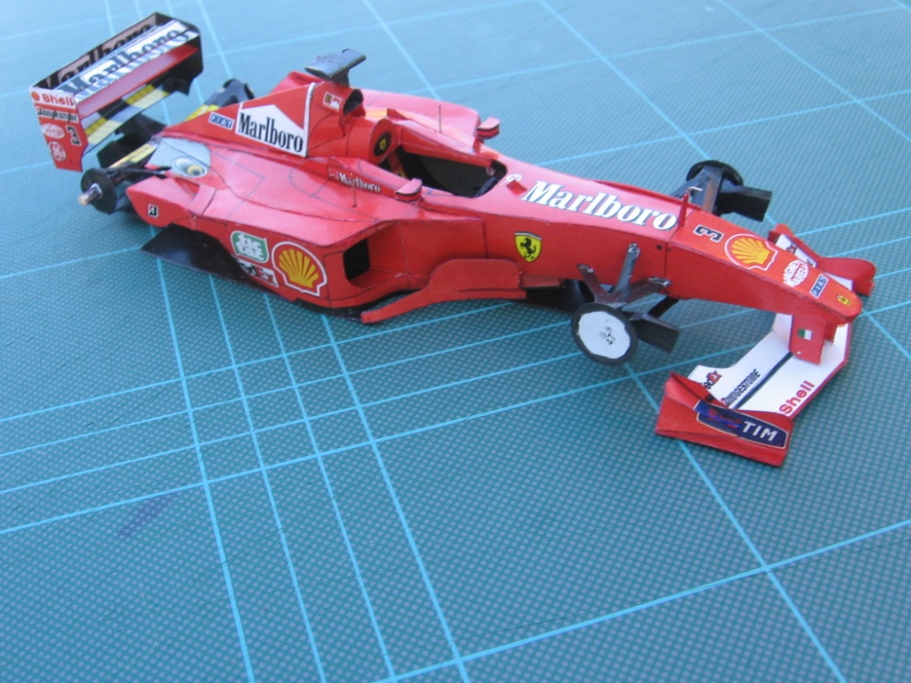 Ferrari F1-2000 (Plná velikost v novém okně) Ferrari F1-2000
