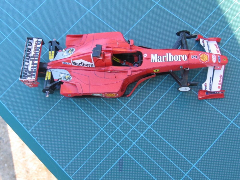 Ferrari F1-2000 (Plná velikost v novém okně) Ferrari F1-2000