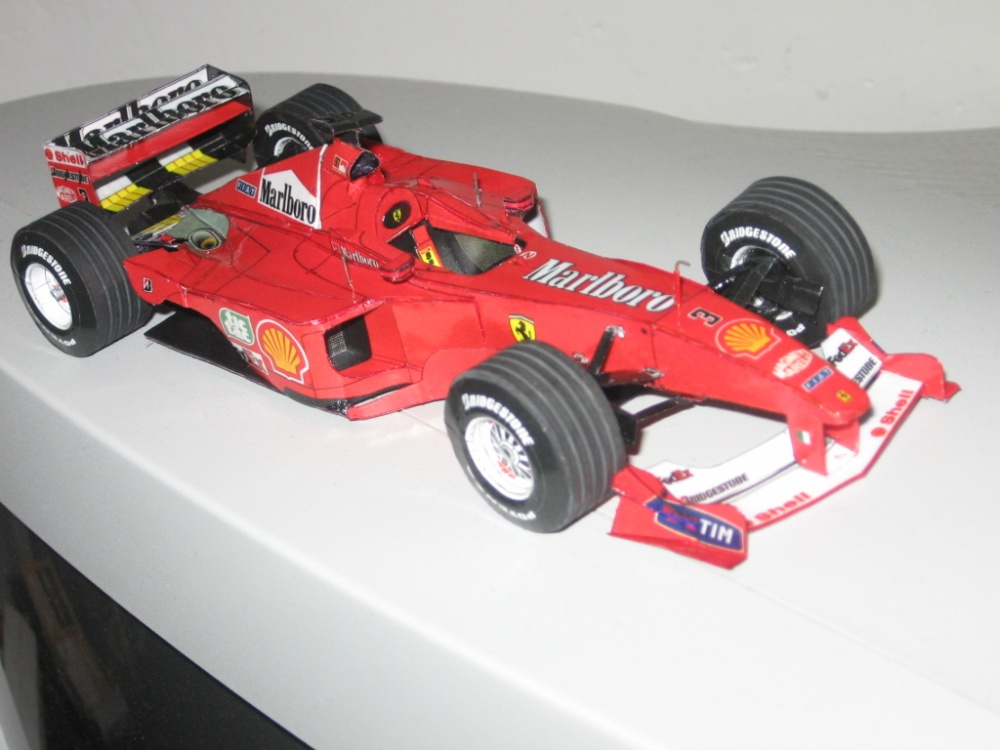 Ferrari F1-2000 (Plná velikost v novém okně) Ferrari F1-2000