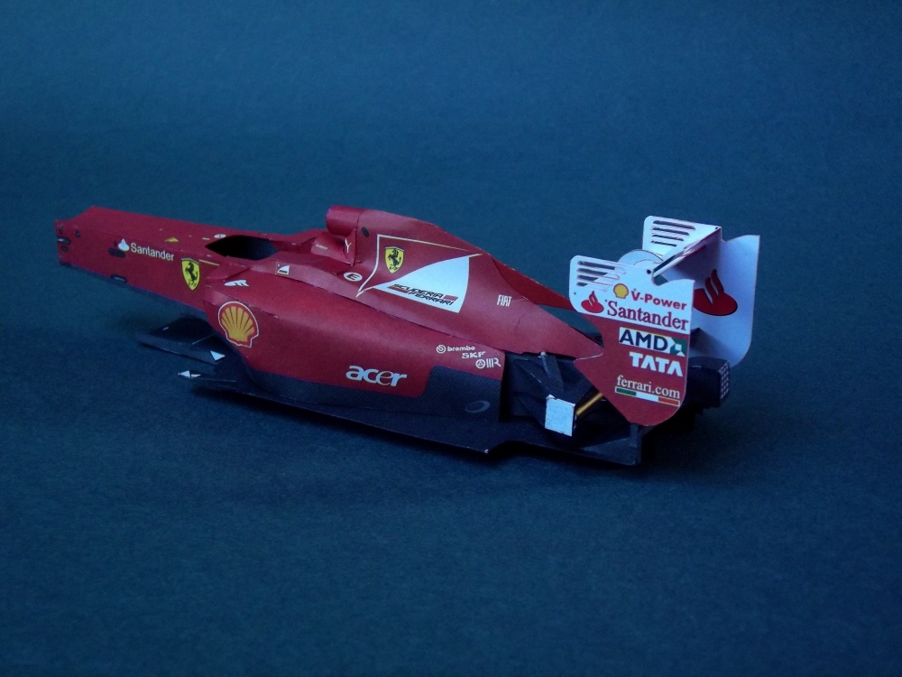 Ferrari F150° Italia (Plná velikost v novém okně) Ferrari F150° Italia