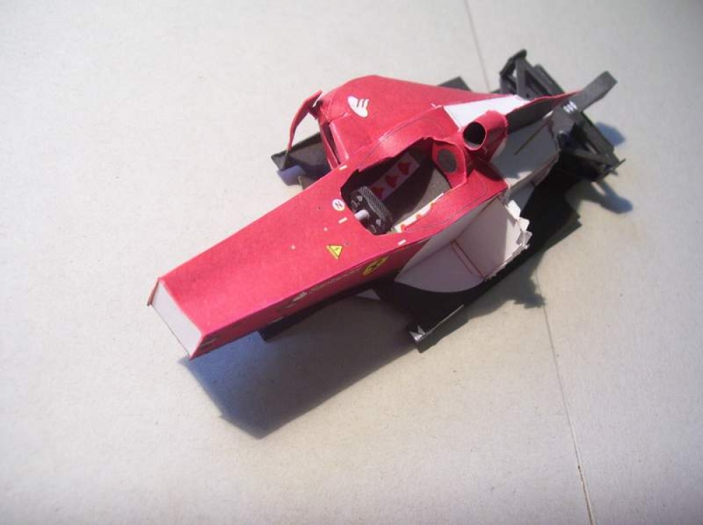 Ferrari F150 Italia (Plná velikost v novém okně) Ferrari F150 Italia