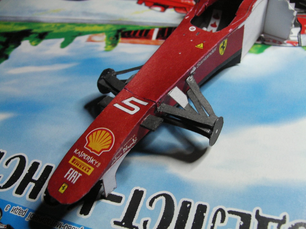 Ferrari F150 Italia (Plná velikost v novém okně) Ferrari F150 Italia