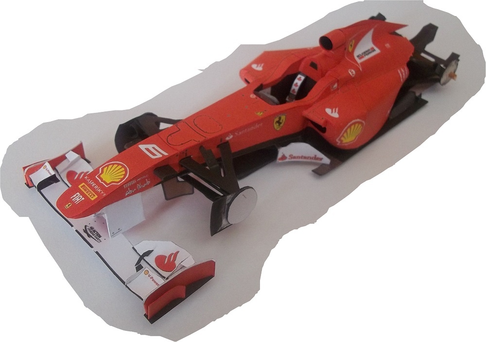 Ferrari F150th Italia (Plná velikost v novém okně) Ferrari F150th Italia
